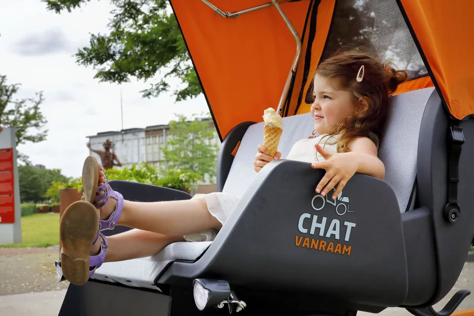 Chat Riksja fiets van Raam 6