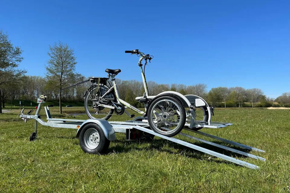 Rolstoelfiets aanhanger 2