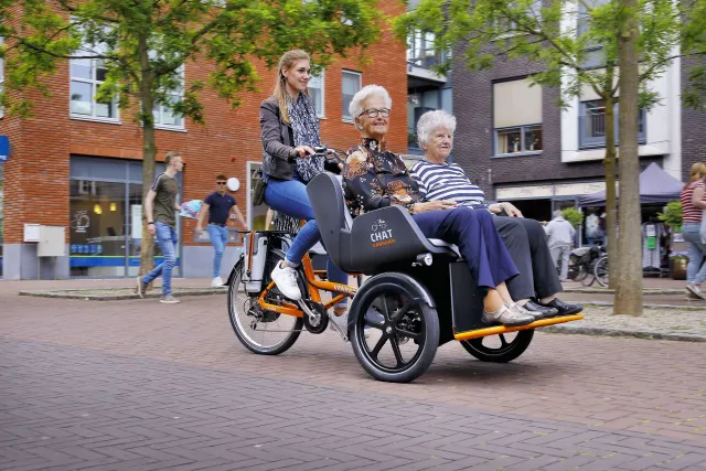 Chat Riksja fiets van Raam 