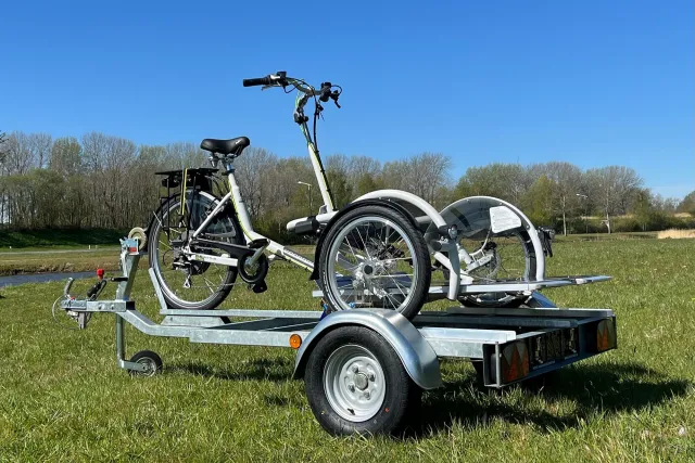 Rolstoelfiets aanhanger