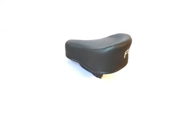 Puch zadel plat